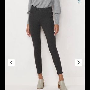 Lauren Conrad Super Skinny High Rise Ponte Pants, Size M